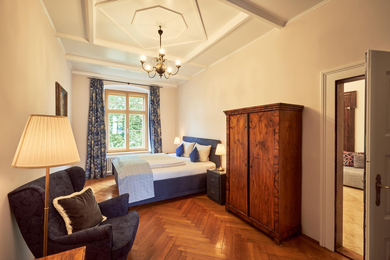 Bedroom 3, Schloss - Schenke Tunzenberg, Dingolfing-Landau