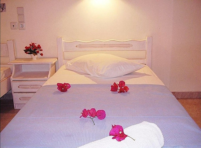 Bedroom 2, Blue Lake Holiday Homes - Keri Summer Escape, Ionian Islands
