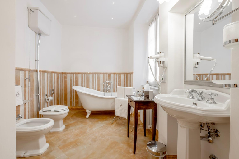Bathroom 3, Le Camere Del Ceccottino, Grosseto