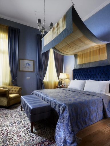 Bedroom 3, Grande Bretagne, Peloponnese