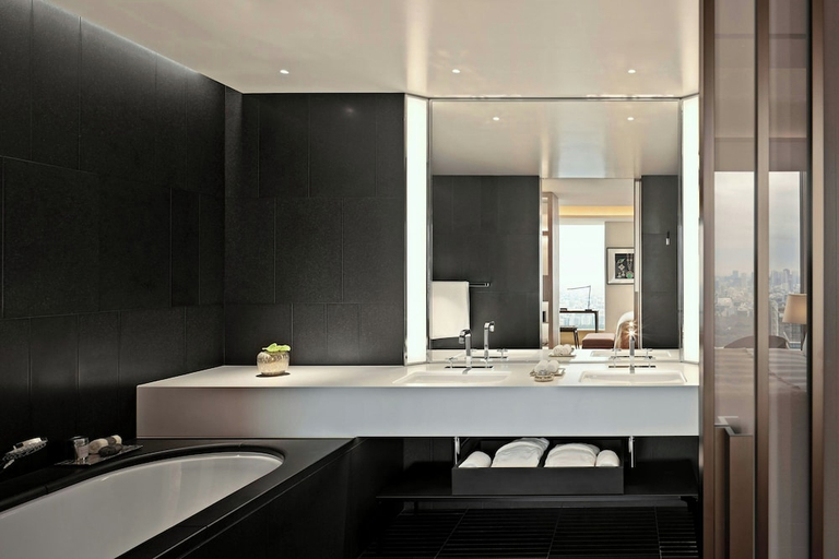 Bathroom 4, Bulgari Hotel Tokyo, Chūō