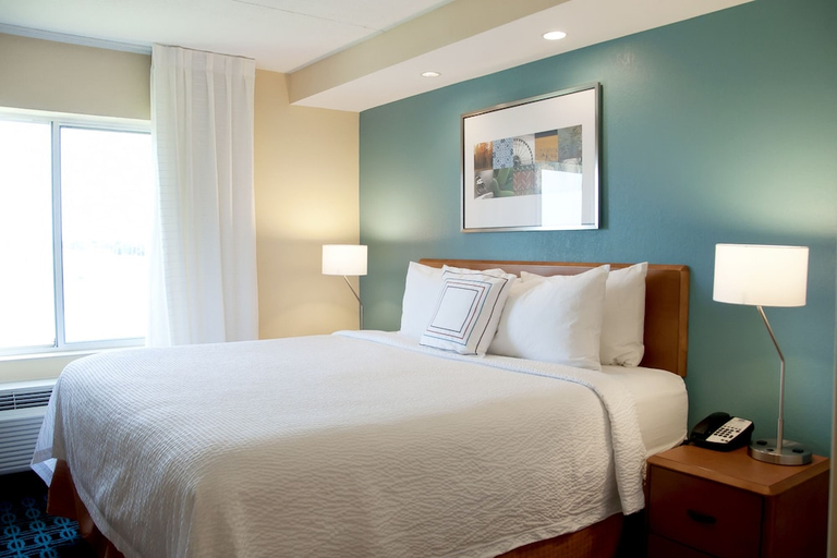Bedroom 2, FAIRFIELD INN SUITES AMES, Story