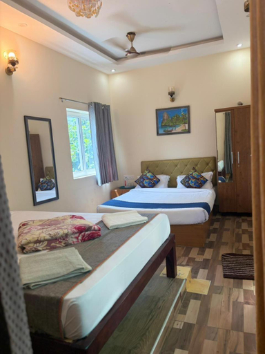 Bedroom 3, Serenity Beach House, Viluppuram