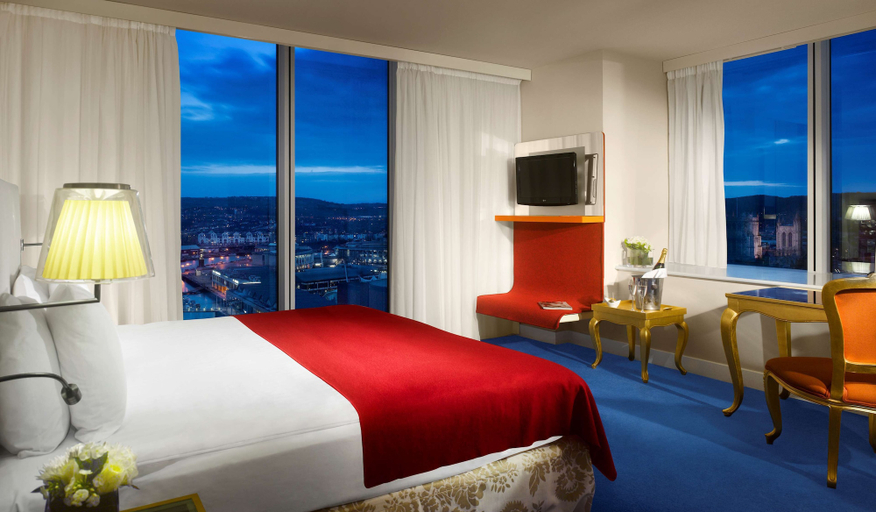 Bedroom 1, Majestic Hotel Bristol, Bristol