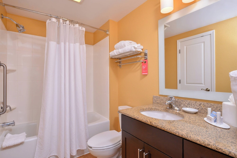 Bathroom 5, Towneplace Suites by Marriott Arundel Mills, Anne Arundel