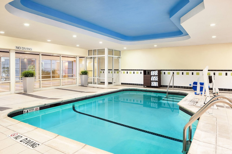 Sport & Beauty, Fairfield Inn & Suites Plainville, Hartford
