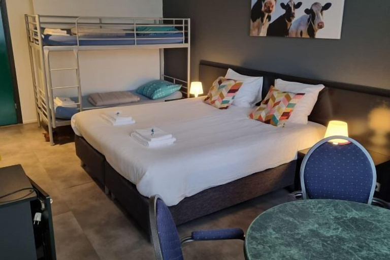 Bedroom 3, City Hotel Winschoten, Winschoten
