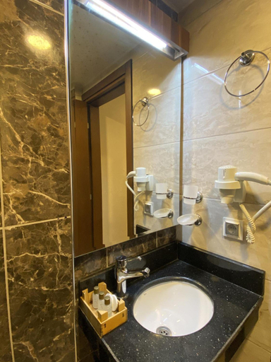 Bathroom 5, Emily Rose Hotel, Kemer