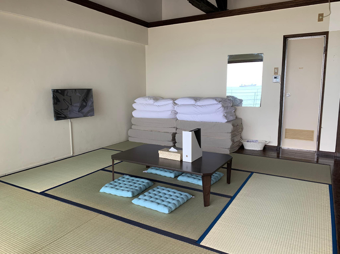 Bathroom 3, On The Beach Lue, Motobu