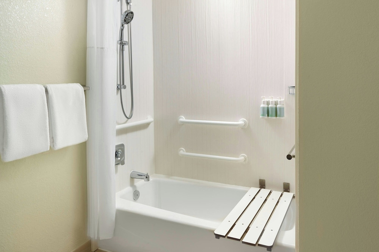 Bathroom 4, Courtyard by Marriott Detroit Dearborn, Wayne