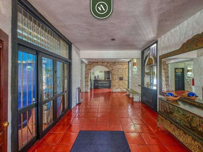 Lobby, 3BR Condo With Private Balcony - Pool - Marina`, Puerto Vallarta