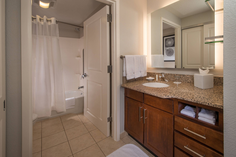 Bathroom 4, Residence Inn Dulles Airport at Dulles 28 Centre, Loudoun