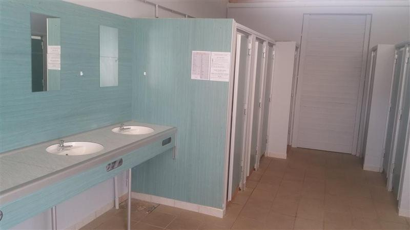 Bathroom, Camping Au Tour de l'Aveyron, Aveyron
