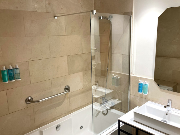 Bathroom 4, Miramar Hotel Restaurante, Valencia