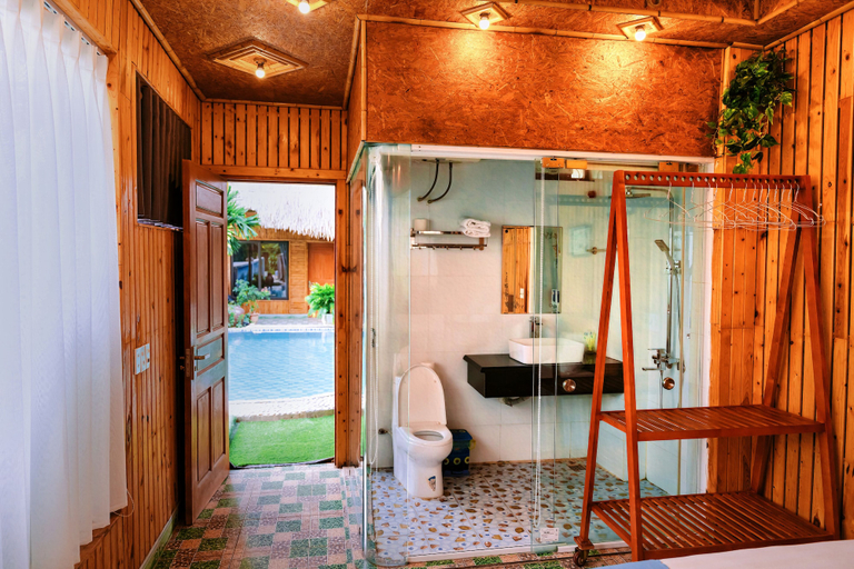 Bathroom 3, Hang Mua Bamboo Homestay, Hoa Lư