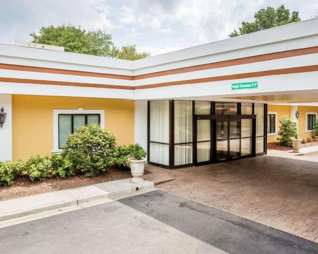Exterior & Views 2, Budgetel Inn & Suites Atlanta, DeKalb