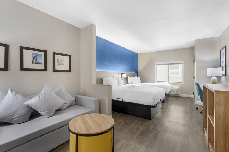 Bedroom 4, Comfort Suites West Jacksonville, Duval