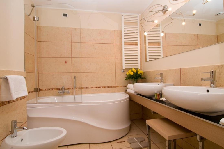 Bathroom, Hotel Europa, Padua