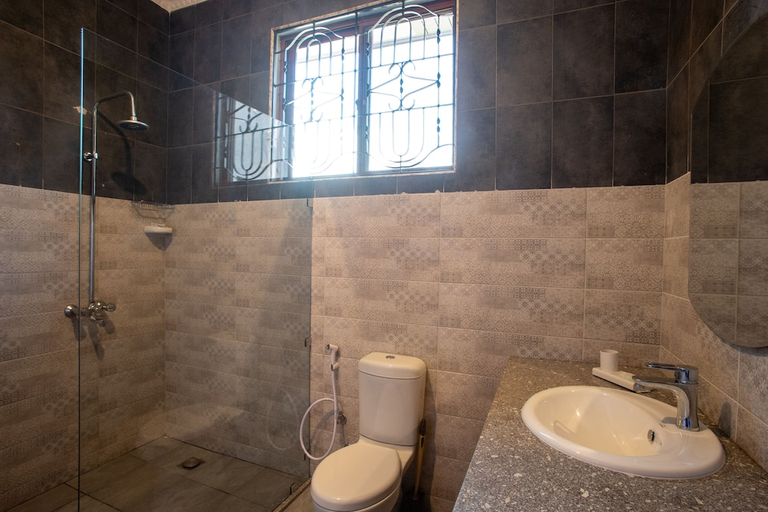 Bathroom 3, Kinga Home Suites, Moshi Urban