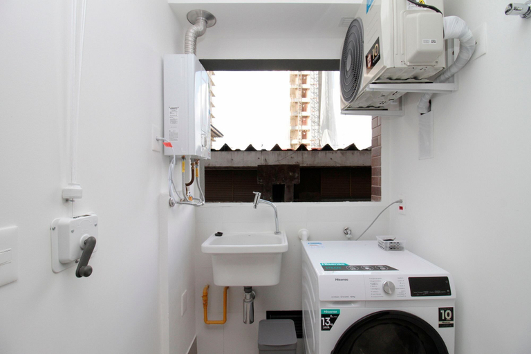 Bathroom 5, Boulevard Agami, São Paulo