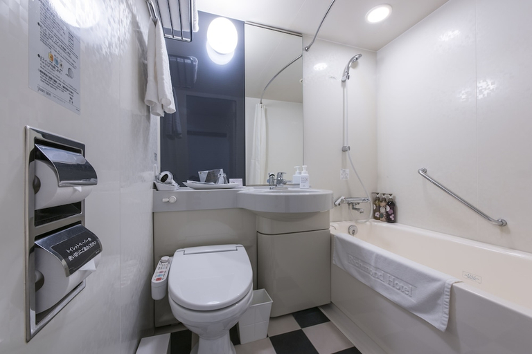 Bathroom 3, Richmond Hotel Nagasaki Shianbashi, Nagasaki