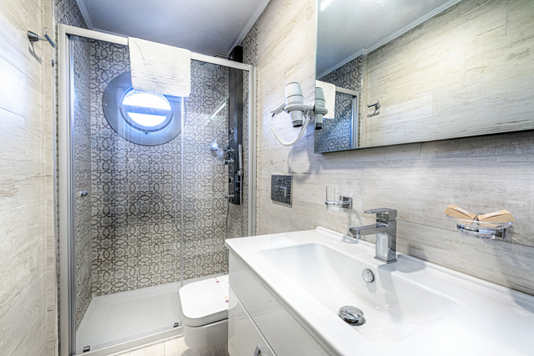Bathroom 5, Bademli Konak Otel, Datça
