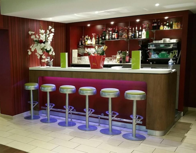 Food & Drinks 5, CAMPANILE REIMS CENTRE CATHEDRALE, Marne