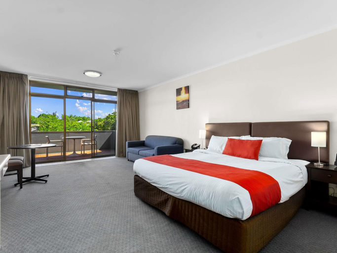 Bedroom 3, Mantra Meridien Adelaide, Adelaide