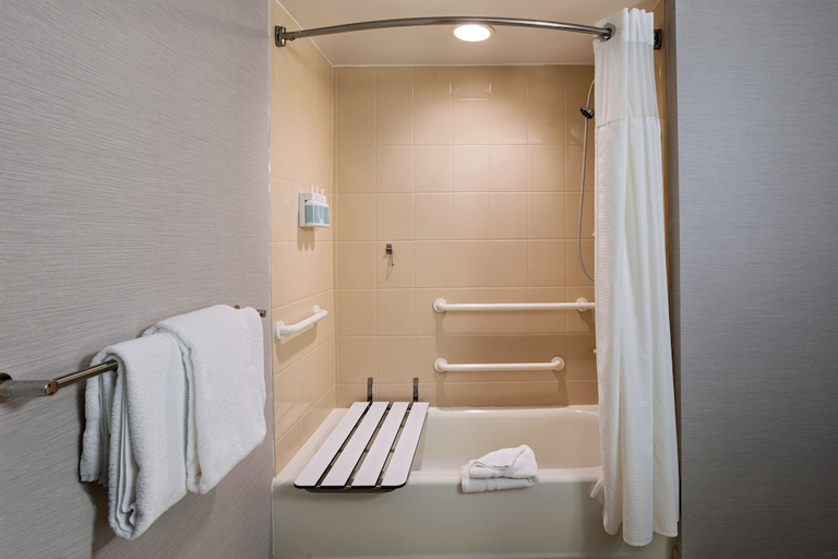 Bathroom 5, Courtyard By Marriott -Boise West Meridian, Ada