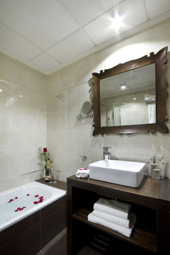 Bathroom 3, Hotel Bluesea Alboran, Málaga