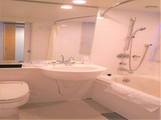 Bathroom 2, HOTEL METROPOLITAN AKITA, Akita
