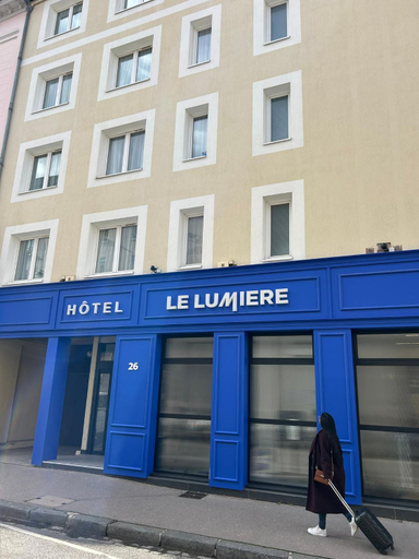 Exterior & Views 2, Le Lumière, Rhône