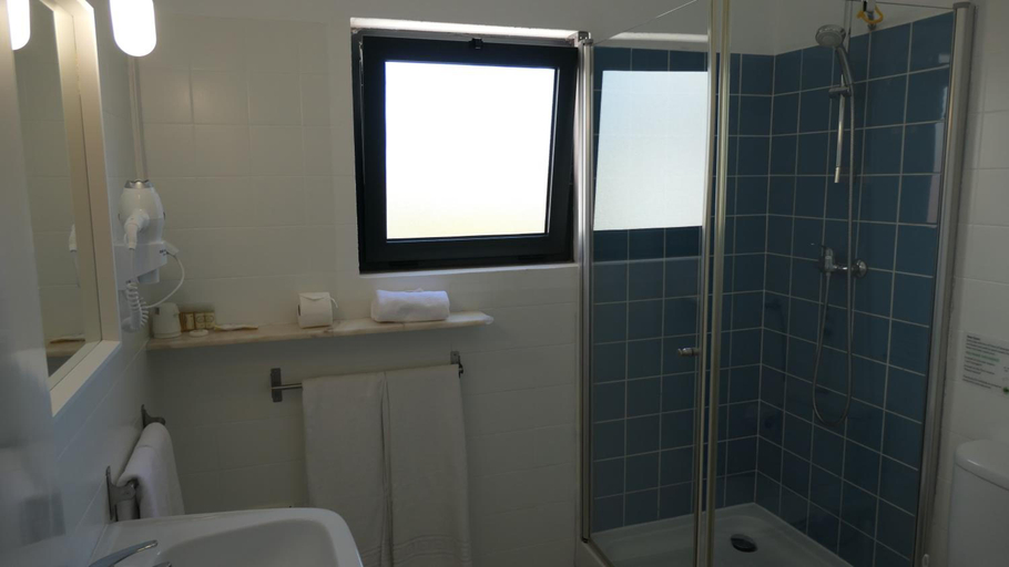 Bathroom 4, Villa Alcaide, Portimão