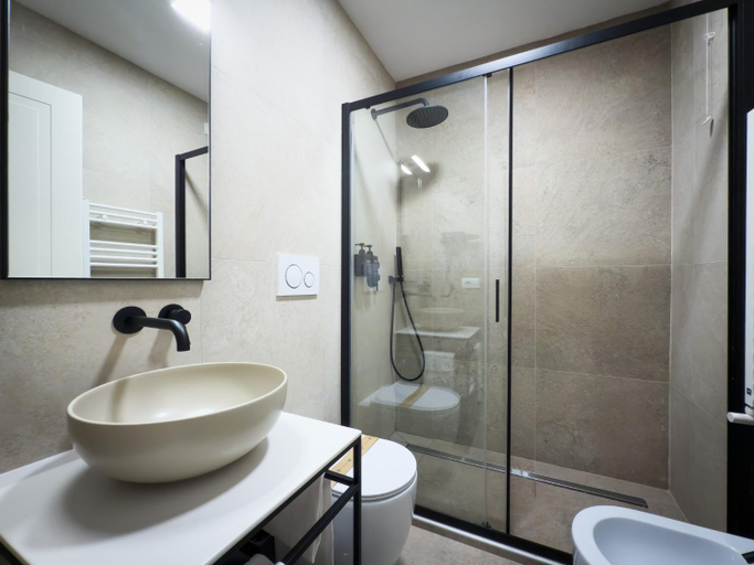 Bathroom 4, Marco Polo Rome Hotel, Rome