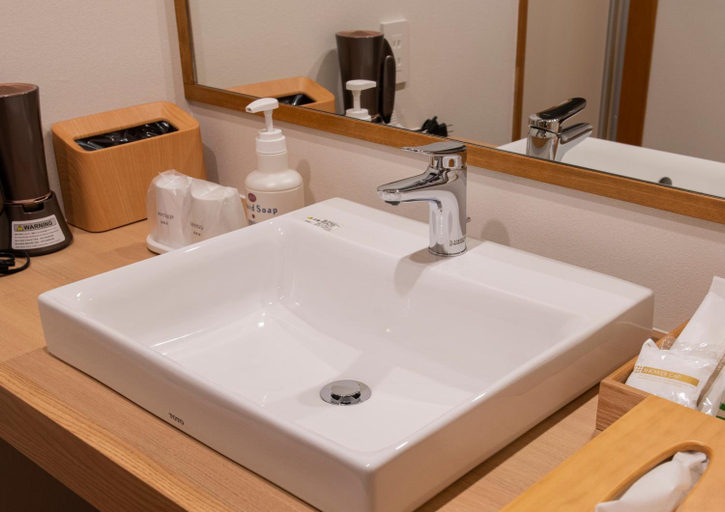 Bathroom, Shosenkaku Kagetsu, Minamiuonuma