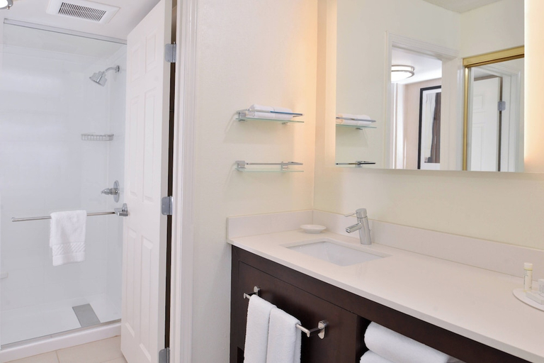 Bathroom 5, Residence Inn by Marriott Branson, Taney