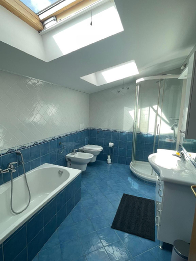 Bathroom 2, Paradise home, Rome