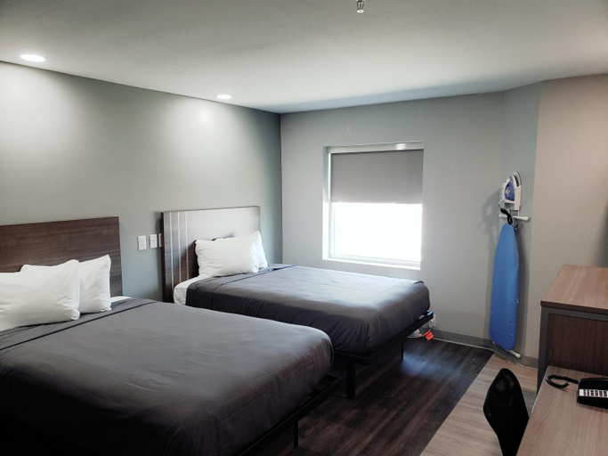 Bedroom 3, Hathaway Inn, Bay