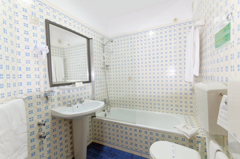 Bathroom 4, Hotel Vale da Telha, Aljezur