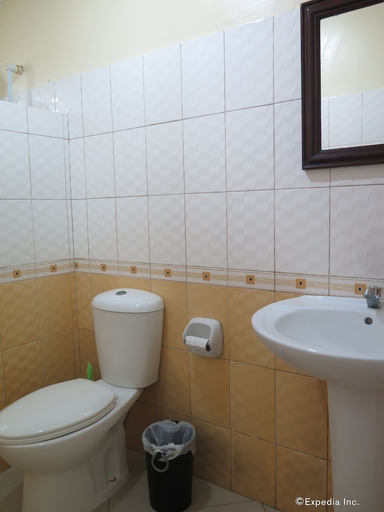 Bathroom 3, Villa del Pueblo, Panglao