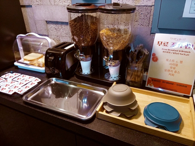 Food & Drinks, No.25 Hotel, Yeonje
