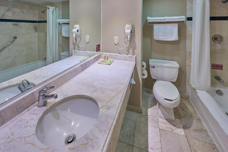 Bathroom 4, City Express Suites by Marriott San Luis Potosi, San Luis Potosí