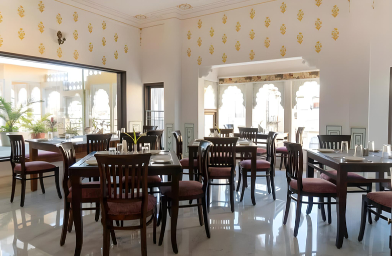 Food & Drinks 5, Amar Kothi Hotel, Udaipur