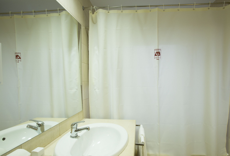 Bathroom 5, Hotel Mira Corgo, Vila Real