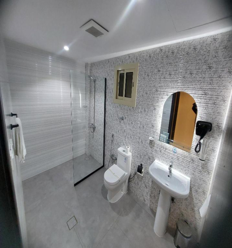 Bathroom 4, Palette Luxury Serviced Apartment Tabuk, Tabuk