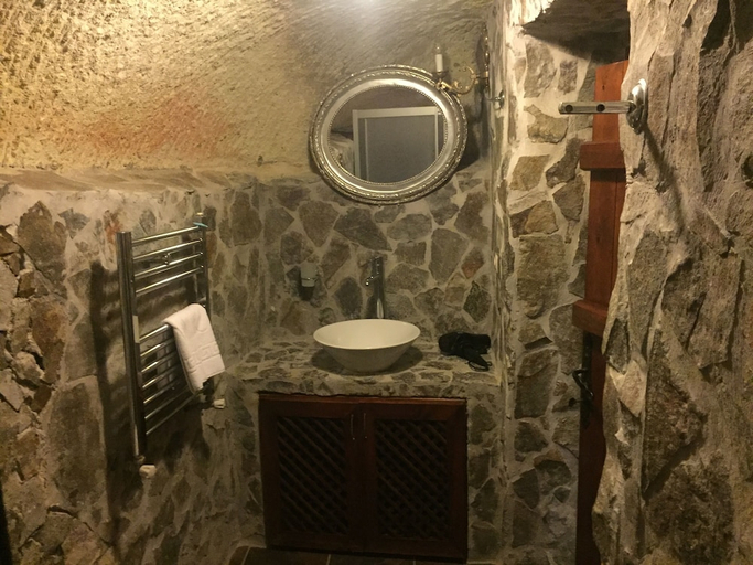 Bathroom 5, Cave Art Cappadocia, Ürgüp