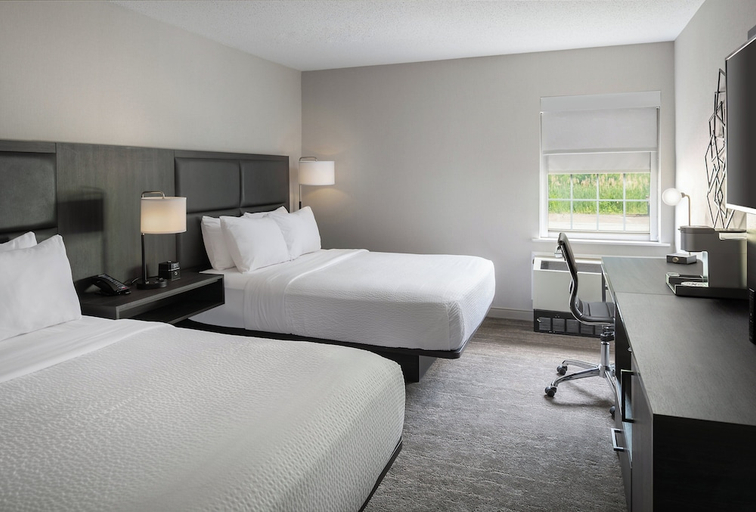 Others 5, Holiday Inn Express St. Albans, Franklin