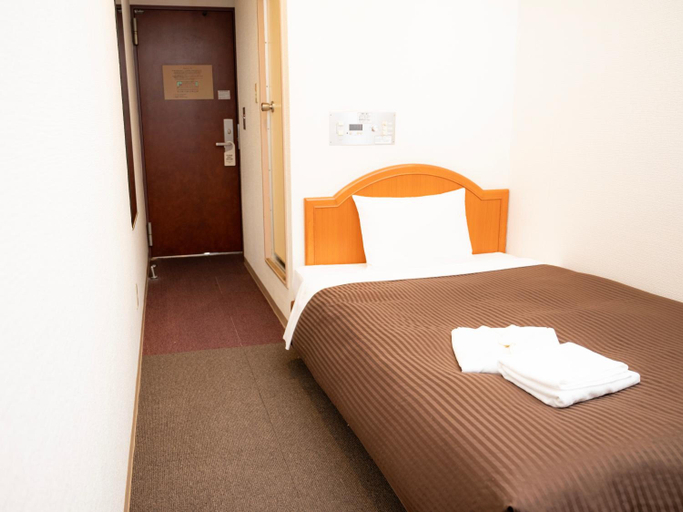 Bedroom 2, Numazu Grand Hotel, Numazu