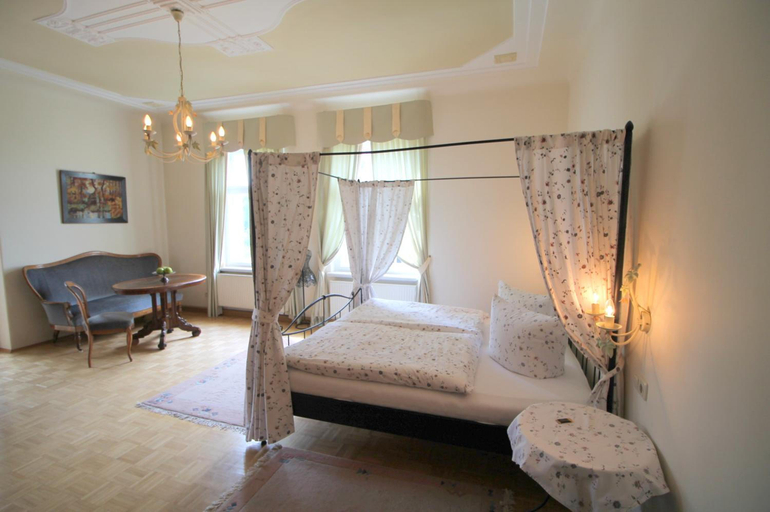 Others 5, Hotel Appartement Villa Ulenburg, Dresden