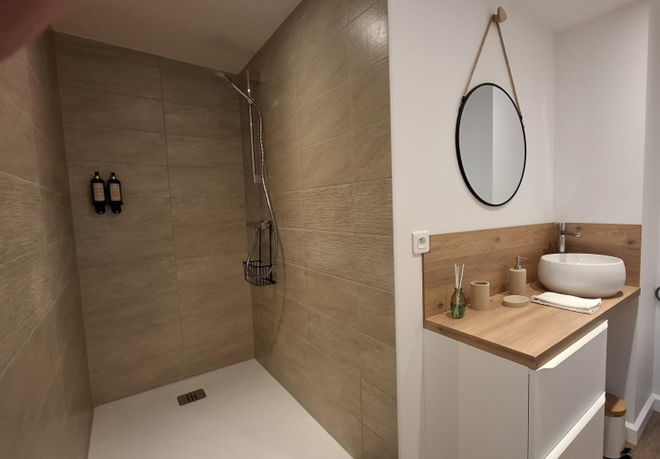 Bathroom 4, Les Gites de Monte Blanco - Domaine avec chambres d'hotes et gites, Hérault
